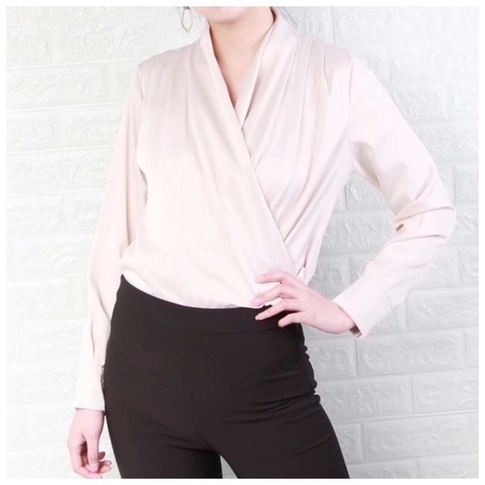 Soft Silky Draping Top - Picture 10 of 11